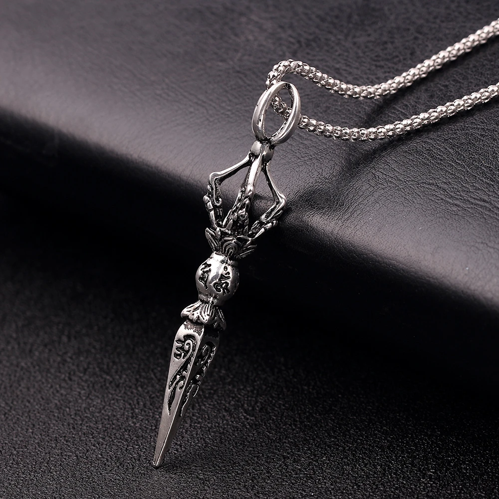 2019 Hot Top Hollow Carved Necklace Stainless Steel Antique Dagger Pendant Necklace Men The Tibetan Buddhism Jewerly Woman Gift