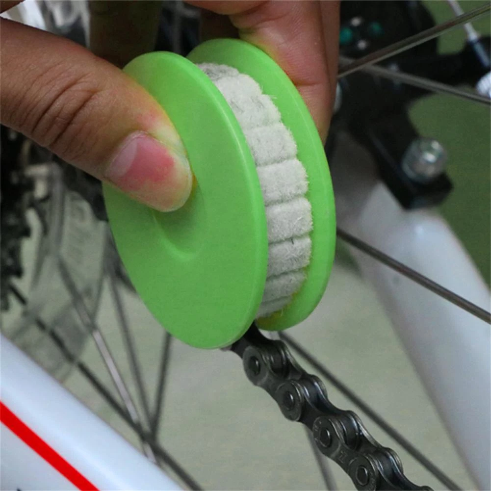 Bicycle Chain Oil Lubricator Bike Chain Oiler Chain Lubricant Roller Cleaner Lubricant Device Maintenance MTB Bike Accessories