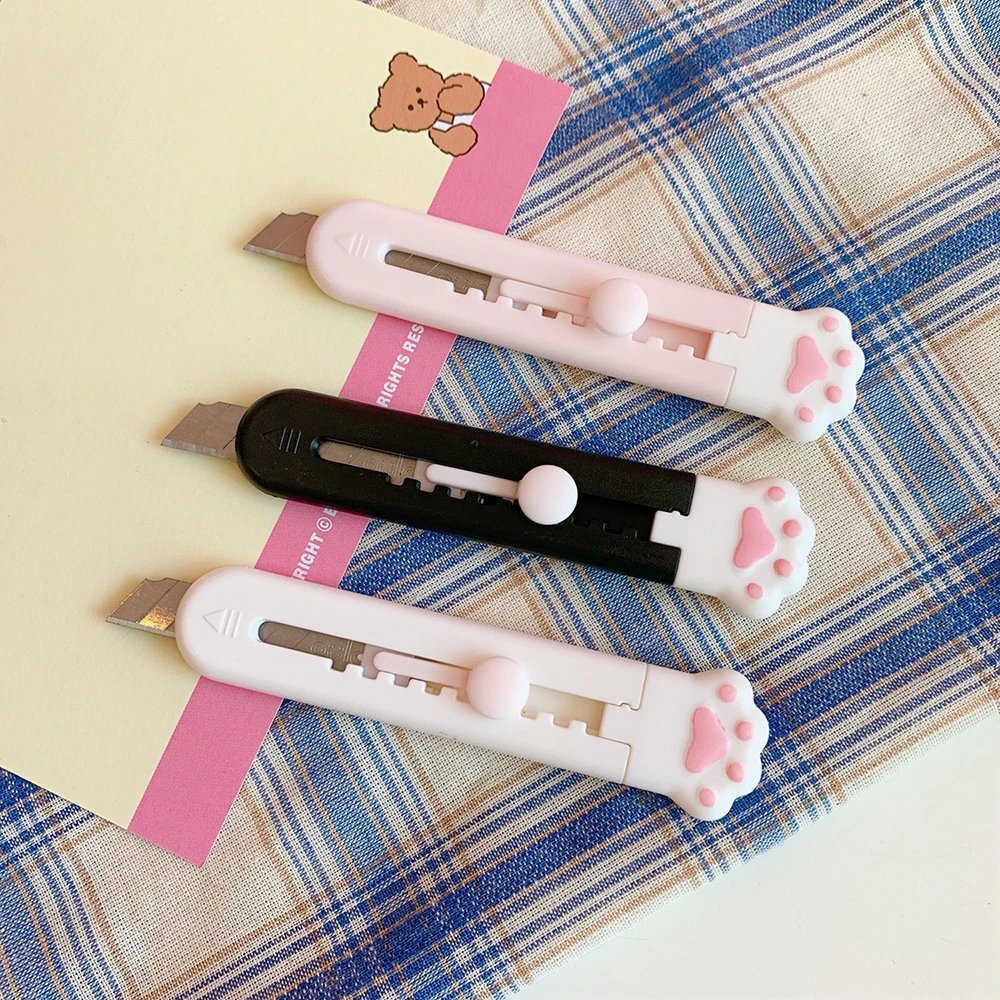 1PC Kawaii Mini Portable Cat Paw Art Utility Knife Express Box Knife Paper Cutter Craft Wrapping Refillable Blade Stationery