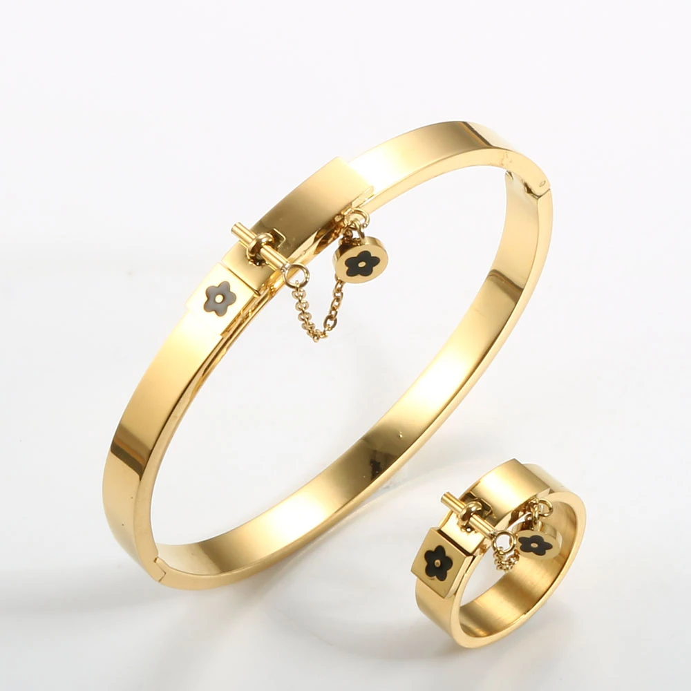 Stainless Steel Luxury Fashion Jewelry Set Gold Women Bangle Bracelet Flower Charm Finger Rings For Men Women Jewelry Set Gift