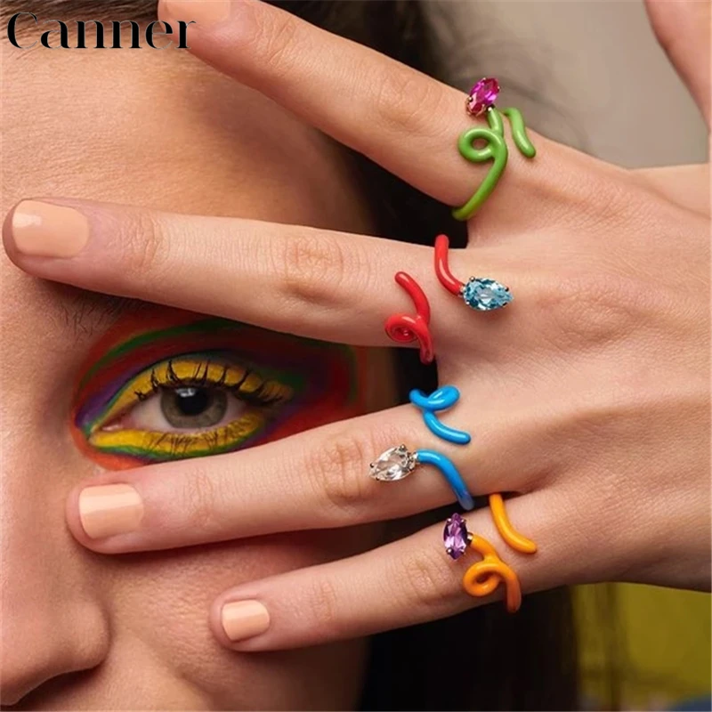 CANNER Simple Colorful Resin Crystal Snake Animal Adjustable Rings Irregular Geometric Twisted Ring for Women Party Accessories