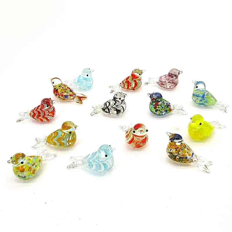 Custom Handmade Mini Thumb Size Design Glass Bird Figurine Easter Colorful Lovely Animal Ornaments Home Garden Decor Accessories