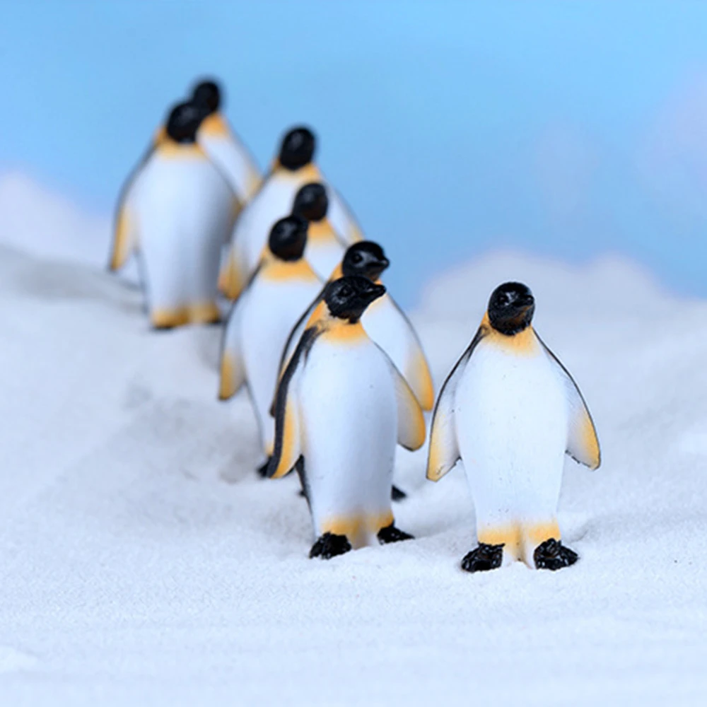 1 Pcs Penguin Statue Miniature Decoration Accessories Figurines Cute Accessories Desktop Garden Decoration