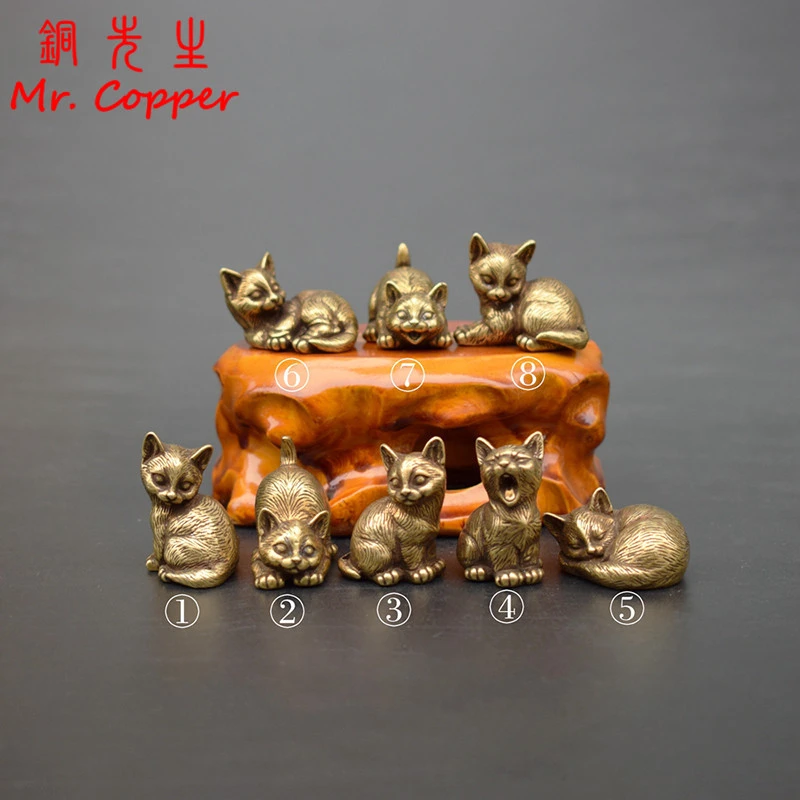 8 Styles Available Brass Cute Cats Figurines Miniatures Desktop Ornaments Classical Small Animal Tea Pet Home Decors Accessories