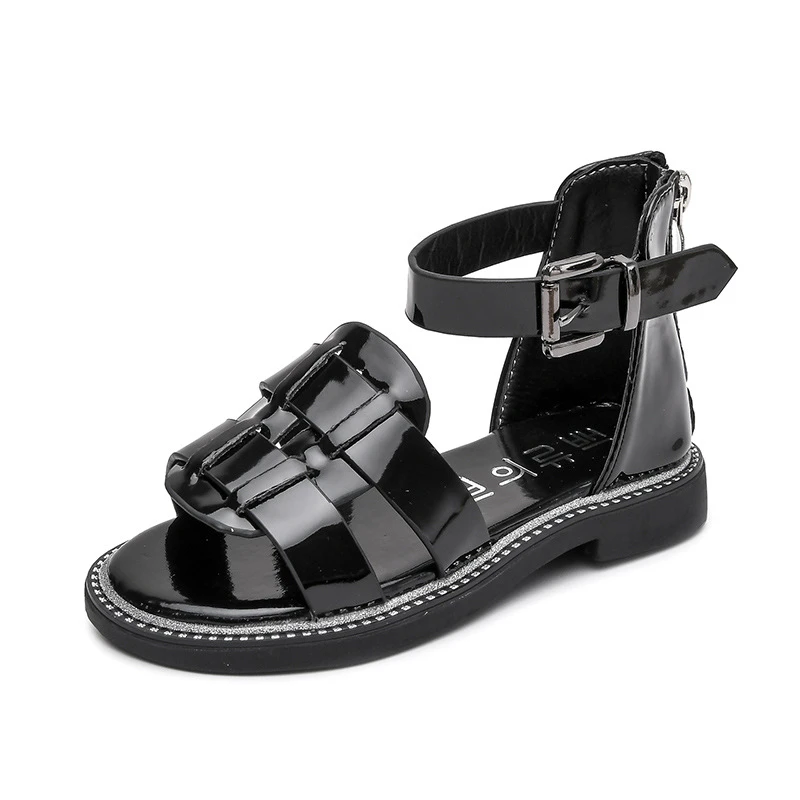 Girls Sandals Soft Patent Leather Kids Gladiator Sandals Children Roman Sandals 2021 Summer Beach Shoes Fashion Woven Style Chic