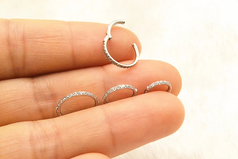 10pcs/lot Free Shipping 316L Surgical Steel  Seamless Hinged Segment Ring Clicker Ear Cartilage Nose  Hoop Septum Shine CZ New