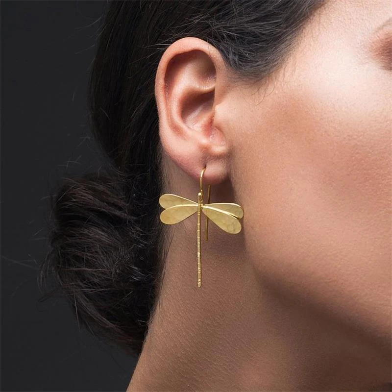 Stereo 3D Dragonfly Drop Earrings 2021 Fashion Trend Simple Ladies Long Earrings Cold Wind Jewelry Accessories