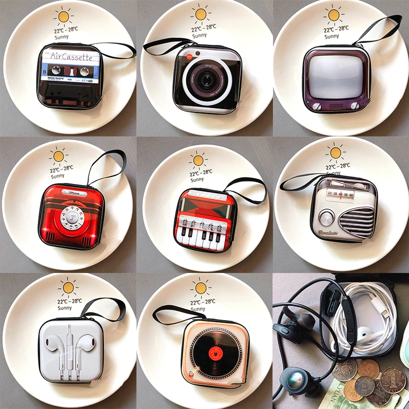 Creative Retro Coin Purse Mini Earphone Bag Cartoon Wallet Cute Children Kids Girls Wallet Earphone Storage Box Christmas Gift