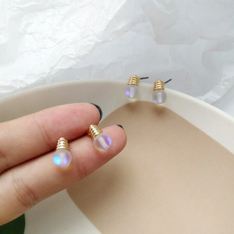 Tiny Light Bulb Shape Stud Earrings for Women Korean Cute Simple Wind Korean Funny Bulb Shape Resin Female Ear Jewelry Gifts