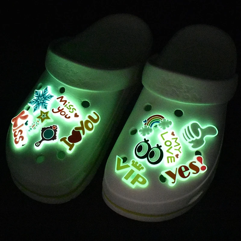 1 Pcs Luminous Croc Charms Accessories Fashion Soft PVC Shoe Buckle Fluorescent Shoes Accesories Kids Cartoon Charms Design