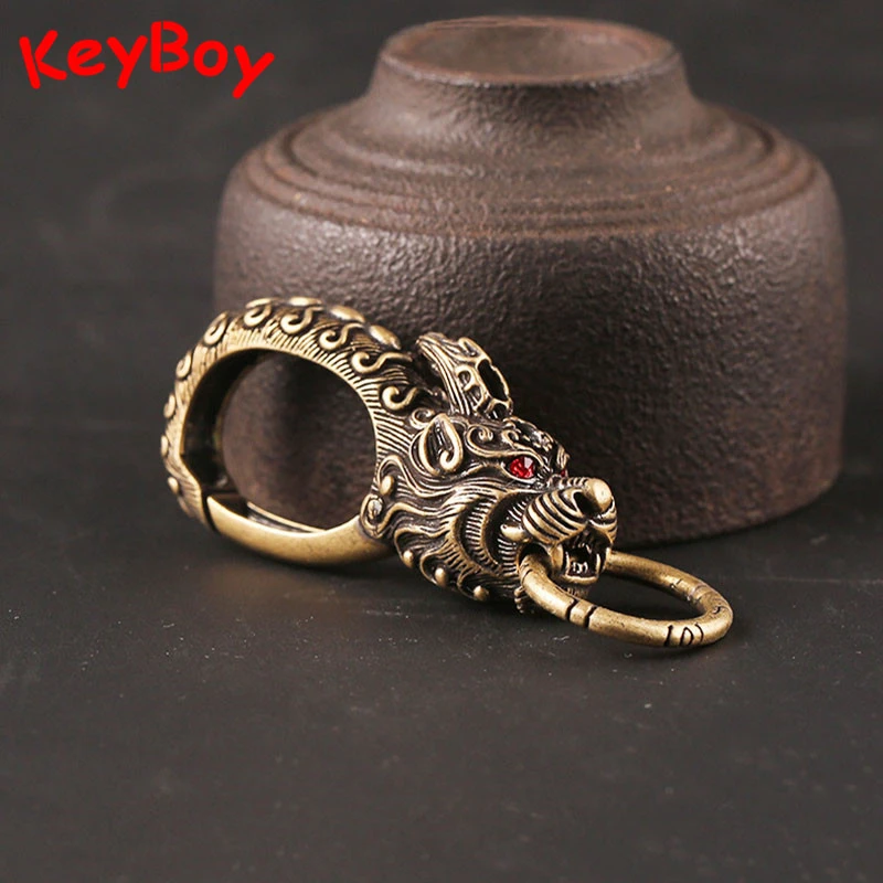 Pure Brass Red Eyes Dragon Head Keyrings Zodiac Dragon Keychain Men Waist Buckle Car Key Chain Pendant Charms Vintage  Jewelry