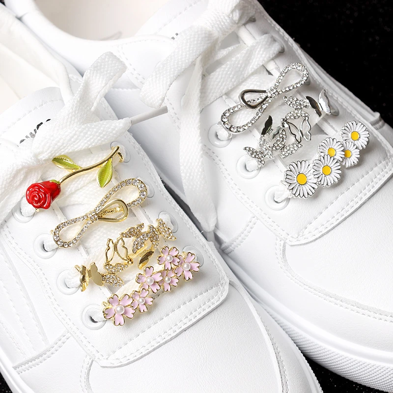 Daisy Butterfly Shoe Buckle Gold Silver Color RoseFlower Sneakers Tag For Women Summer Shoes Buckle Birthday Jewelry Gift 2021