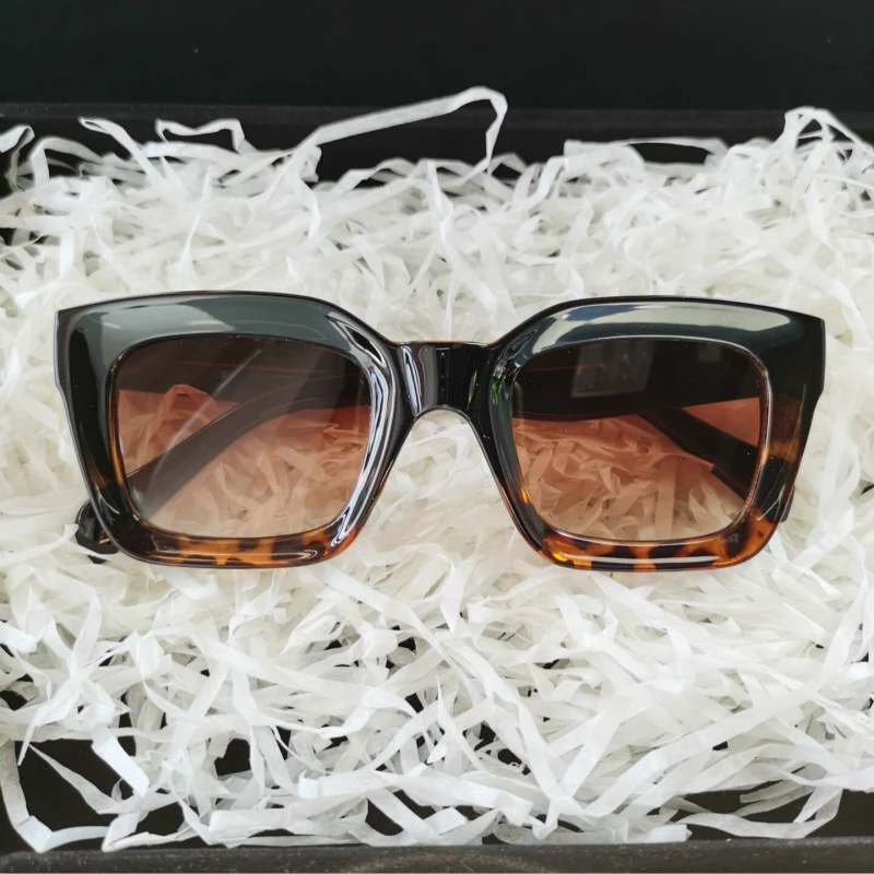 2020 Luxury Square Sunglasses Women Brand Designer Sun Glasses  Vintage Sun Glasses For Female Ladies Eyewear UV400
