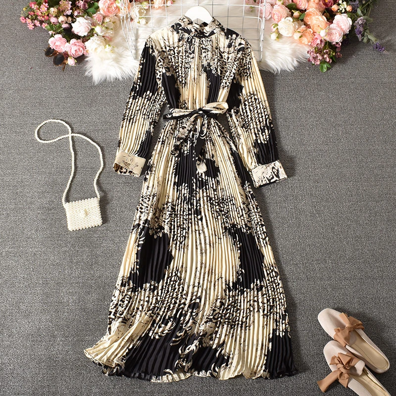 Vintage Long Dress Popular Full Sleeve 2021 Spring Fall New Loose A-Line Printed Leopard Pleated Women Dress Elegant Robe y1470