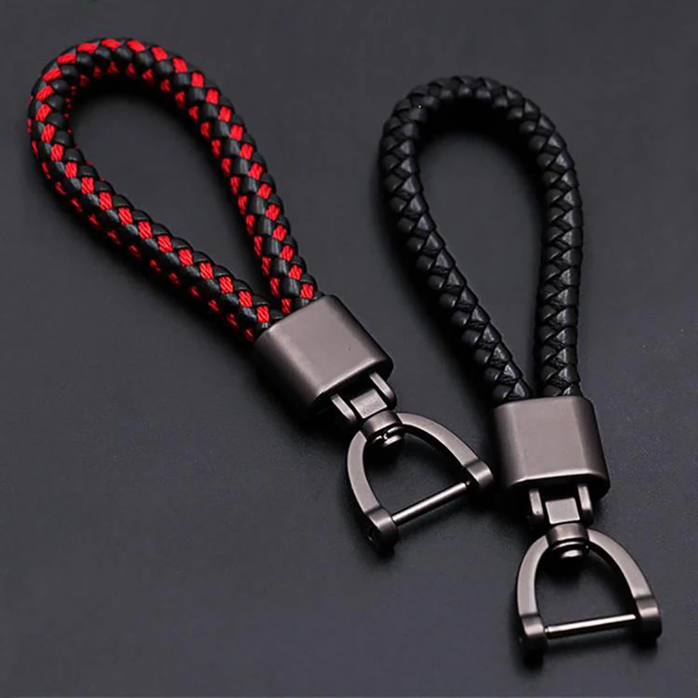 High-Grade Luxruy Men Women KeyChain 360 Degree Rotating Horseshoe Buckle Hand Woven Leather Car Key Rings Holder Bag Pendant