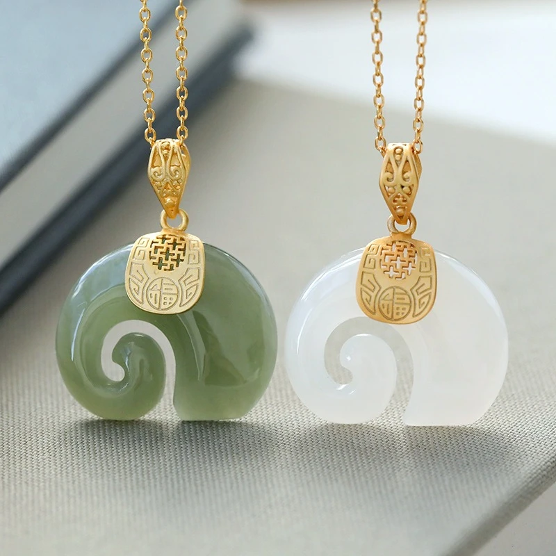 2021 Vintage White Hetian Jade Elephant Pendant 18K Gold Plated Chain Necklace Stainless Steel Sapphire Choker Jewelry for Women