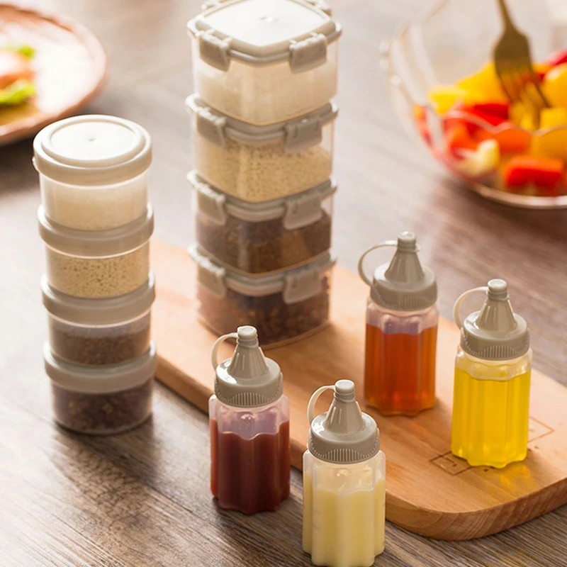 Portable Plastic Sauce Squeeze Bottle Mini Seasoning Box Salad Dressing Cooking Tool Kitchen Accessories Condiment Dispenser