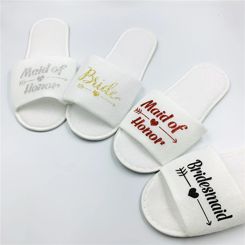 Team Bride To Be Bridesmaid Spa Soft Slippers for Bridal Shower Hen Night Bachelorette Wedding Decor Party Hand Band Favors,Q