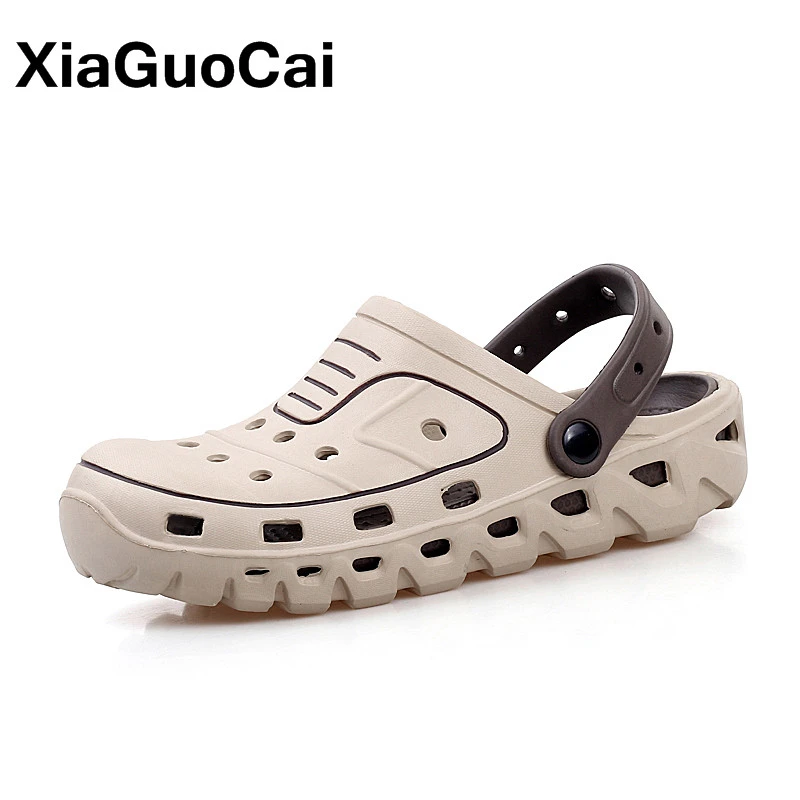 2021 New Arrival Men's Clogs Summer Shoes Men Slippers Breathable Non-slip Mules Male Garden Shoe Casual Beach Sandals Quick Dry