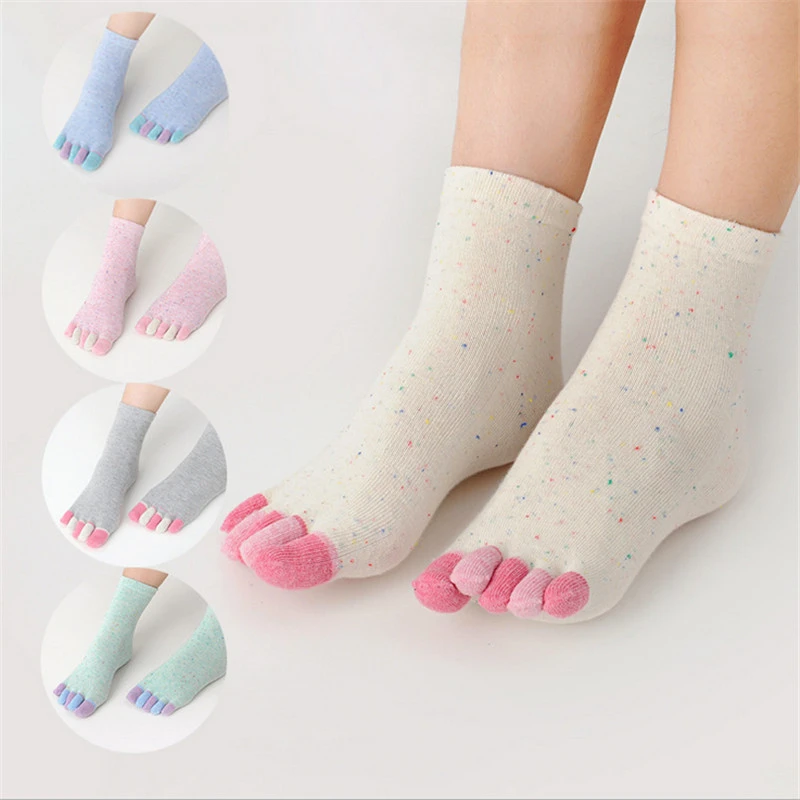 Fashion Women's 5 Toe socks 5 Pairs/Lot Solid Color Five Fingers Trainer Toe Cotton Socks Female Colorful Pilates Massage Sock