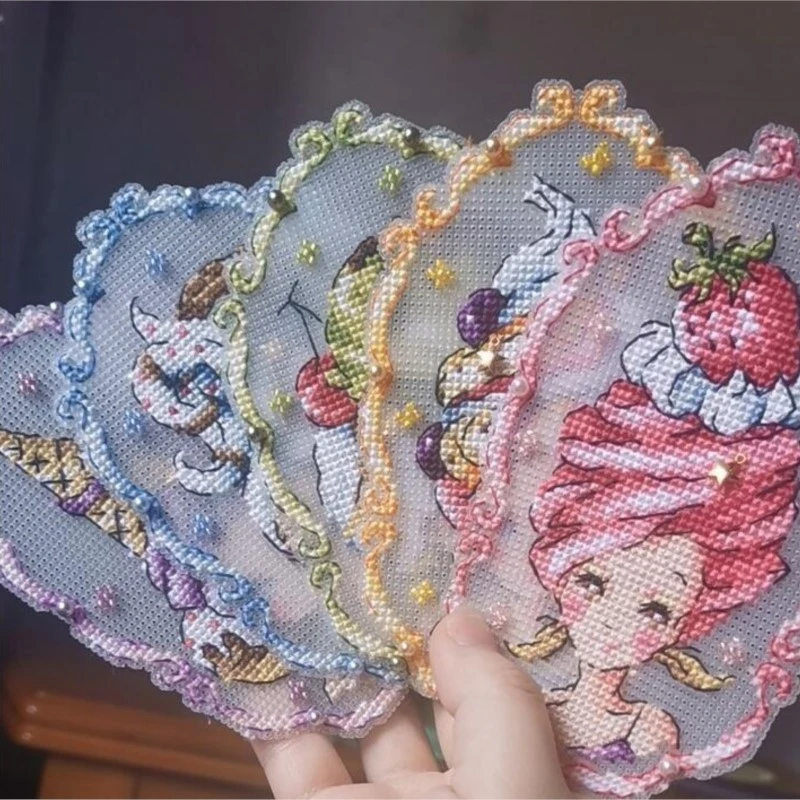 Top Refrigerator magnet top cream girl Cross stitch DMC set Creative Gift Handmade metal bookmark fairy tale princess series