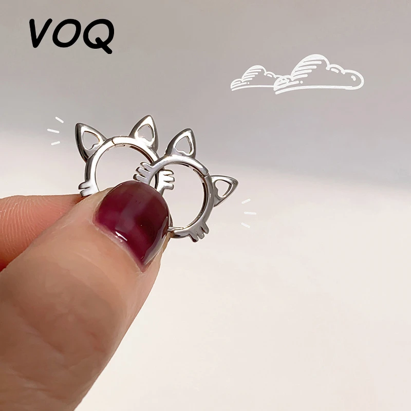 VOQ 925 Sterling Silver Hollow Cat Ear Buckle Cute Cat Girl Model Suitable for Wmen Earrings Exquisite