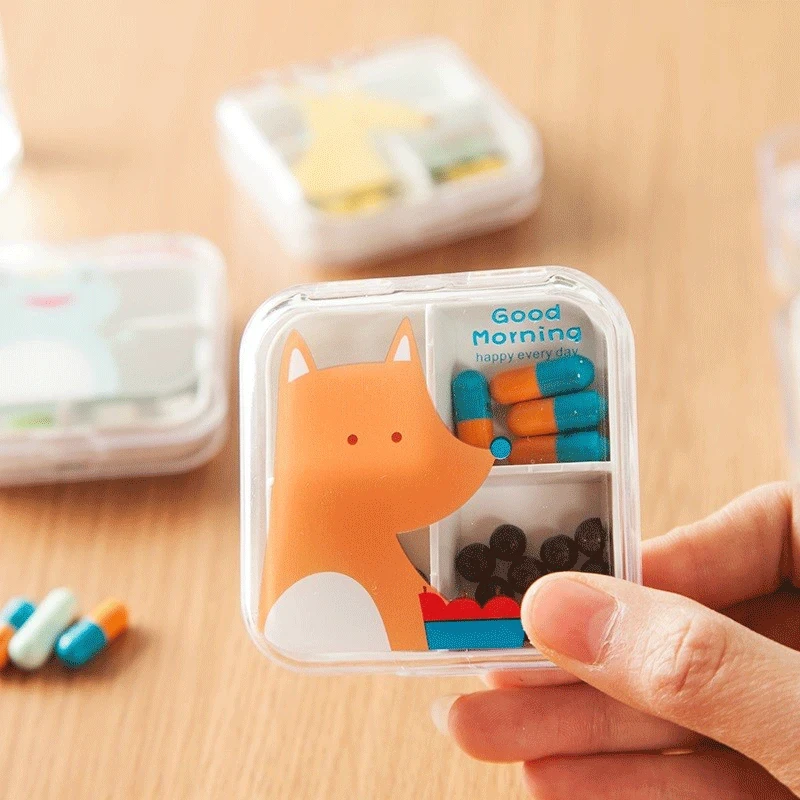 Travel Pill Case Split Pill Organizer Transparent Pill Box 4 Slots Medicine Box Cutter 7 Day Pill Container Cartoon Case Holder