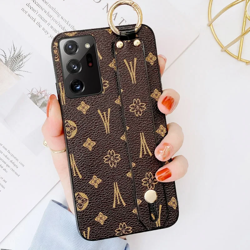Luxury Musubo Wristband Phone Case For Samsung Galaxy A21S A52 A72 a71 A70 A12 A32 A50 S9 S10 S20 S21 Ultra Note 20 Girls Cover