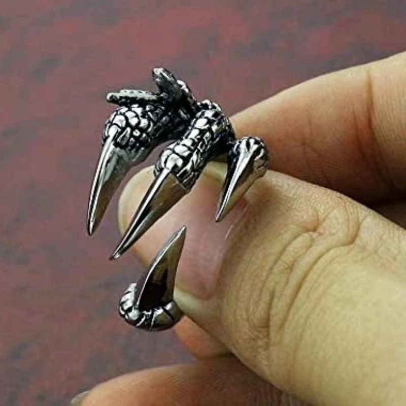 1pcs Titanium Steel Eagle Dragon Claw Halloween Skull Ring Hot Selling Men's Domineering Opening Rock Animal Jewelry