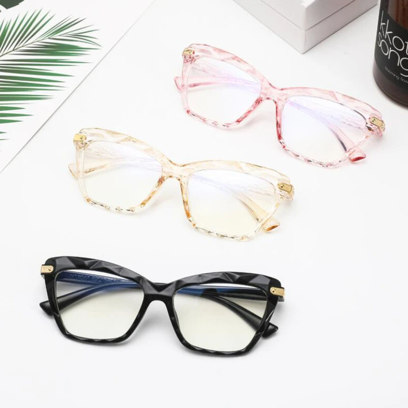 Vintage Cat Eye Anti Blue Light Glasses Lightwight Women Fashion Personality Frame Blue Light Blocking Eyewear