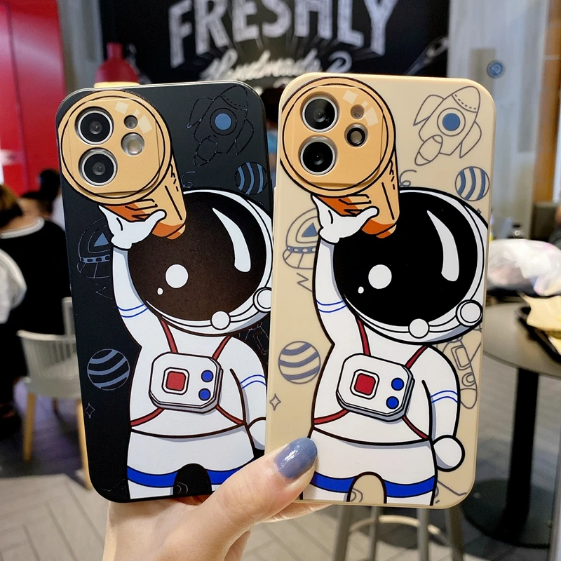 Luxury Space Astronaut Telescope Phone Case For iPhone 12 11 13 Pro Max 13 Mini XS X XR 7 8 Plus SE 2020 Liquid Silicone Cover