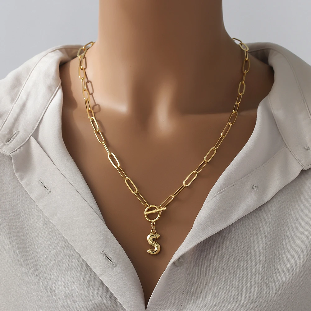 Toggle Clasp Capital Letter Initial Necklace Hip-Hop Gold A-Z Alphabet Pendant Necklaces Thick Chain OT Buckle Necklace Women